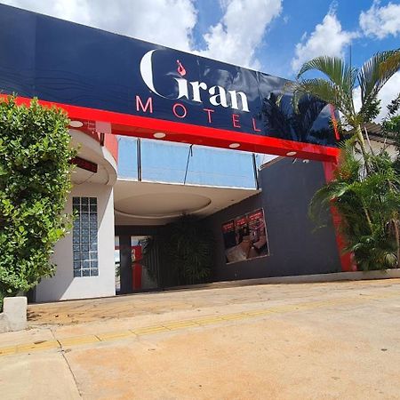 גויאניה Gran Motel Gyn מראה חיצוני תמונה